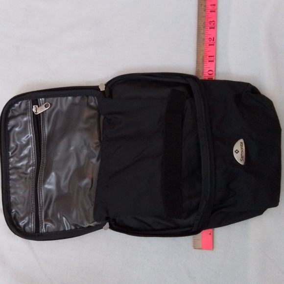 Princess Cruises Wheeled Expandable luggage bag w/ Samsonite toiletry bag - Picture 16 of 16